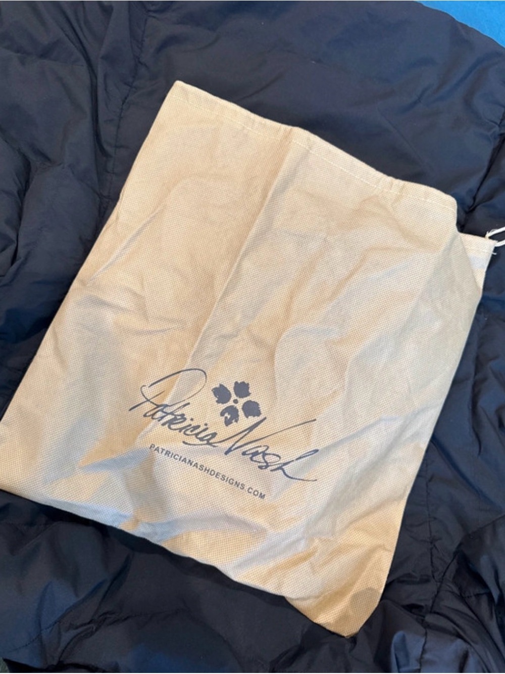 Patricia Nash Beige Logo Drawstring Dust Bag